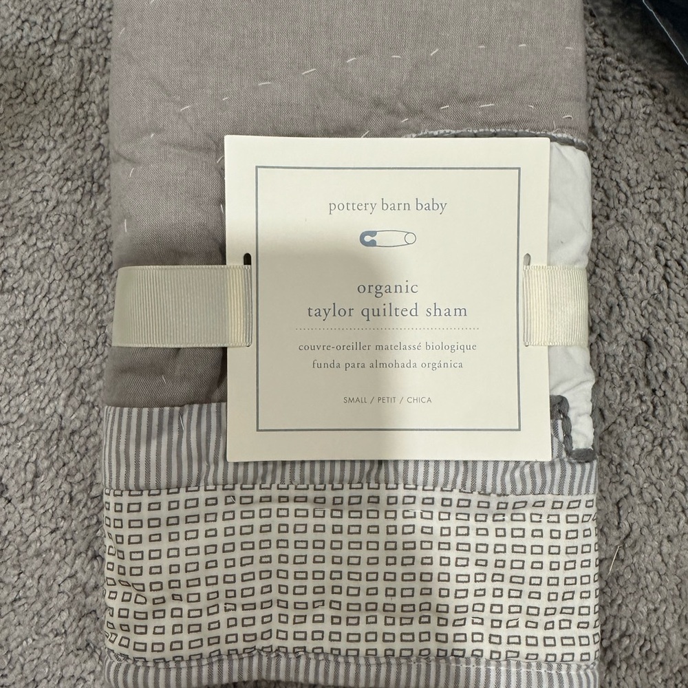 Pottery Barn Taylor Elephant Bedding Set